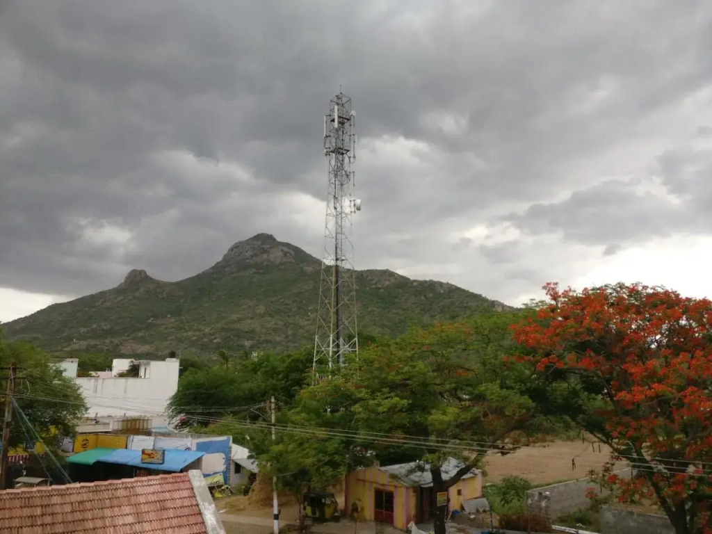 Selvalakshmi Restaurant and Lodge