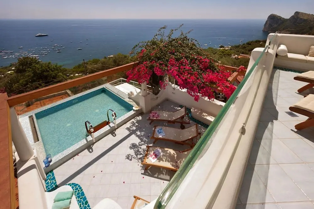 Amore Rentals - Villa Ariadne