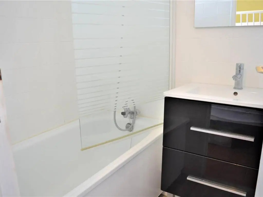 Appartement Cavalaire-sur-Mer, 1 pièce, 4 personnes - FR-1-226B-64