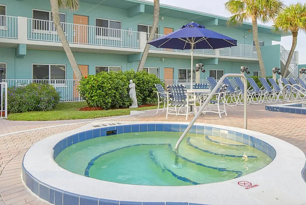 Via Roma Beach Resort