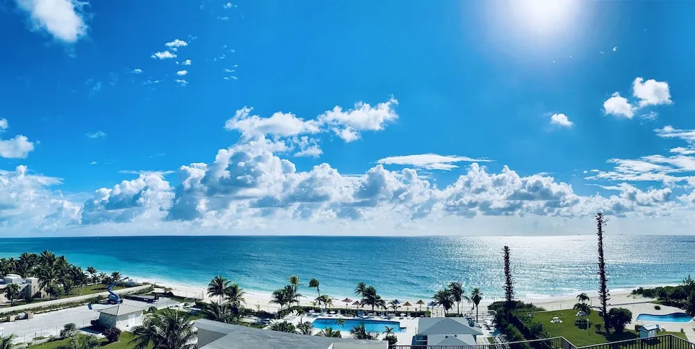 The Lookout - Coral Beach