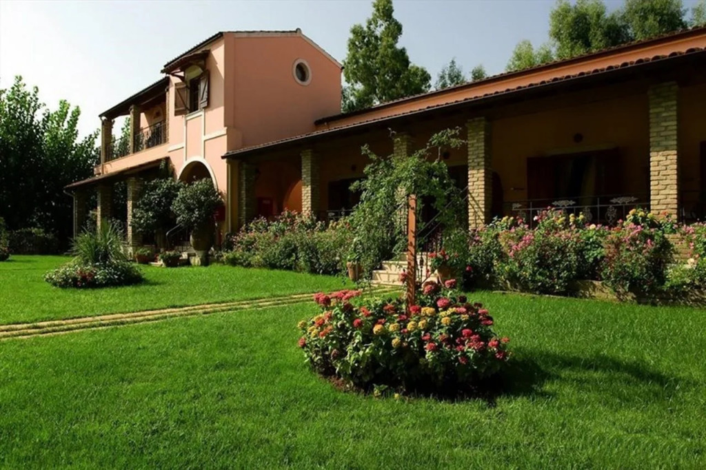 Corfu Club Apartments