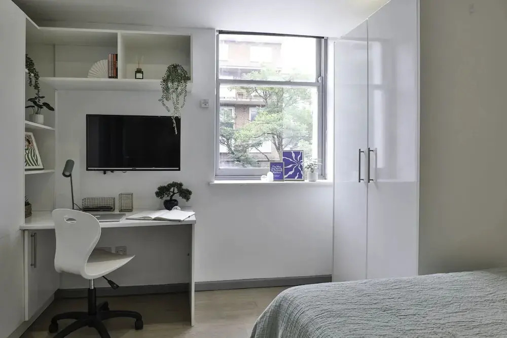 For Students Only - Picturehouse Apartments in Exeter