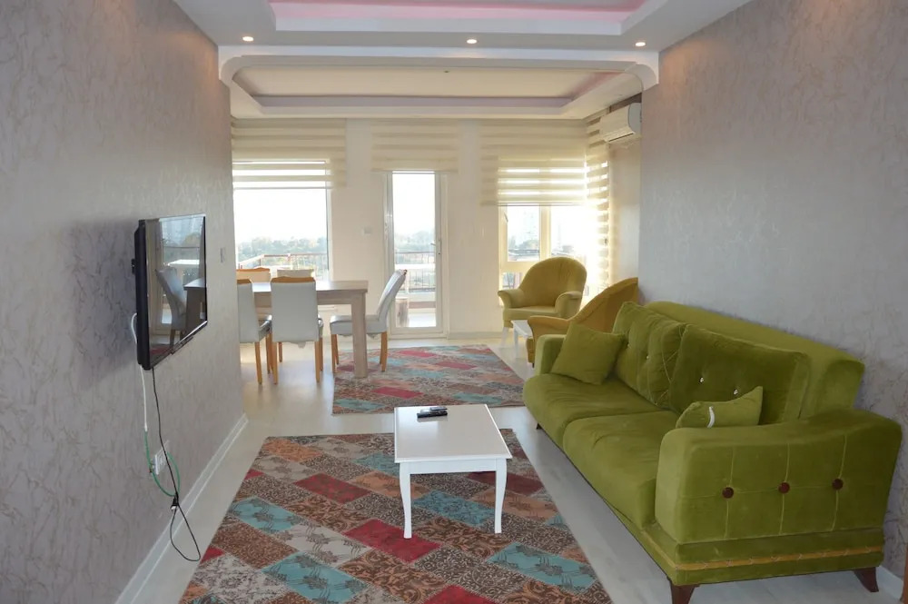 Antalya 242 Gold Tower