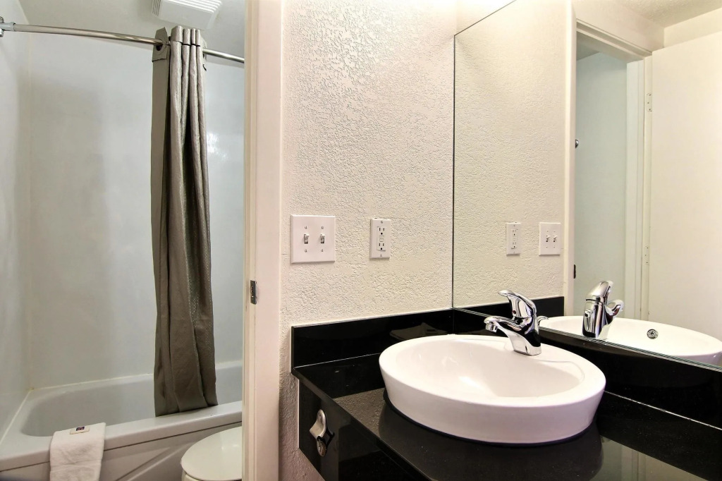 Motel 6-Fargo, ND - West Acres - North Fargo