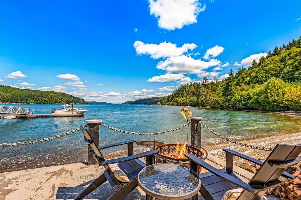 Utopia Cove in Union