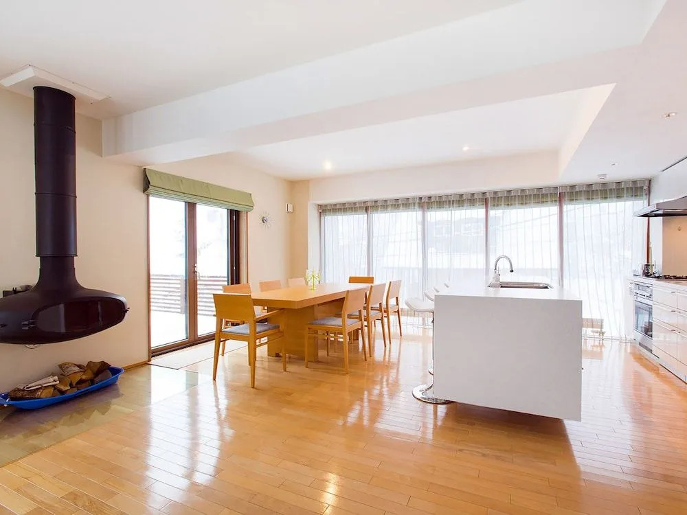 Kita Kitsune Chalet