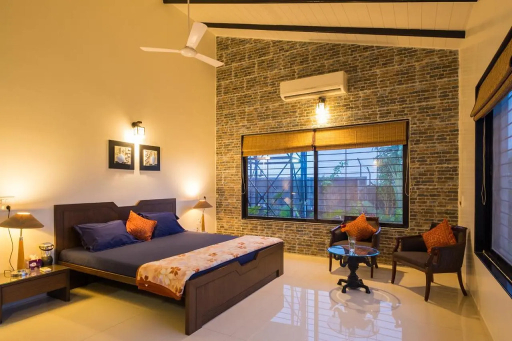 SaffronStays Mega Farms