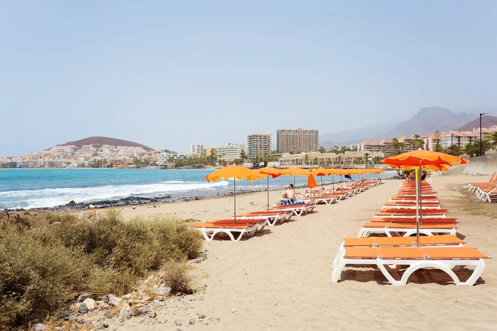 Apartment With 3 Bedrooms in Los Cristianos, With Wonderful sea View, Shared Pool, Furnished Balcony Near the Beach