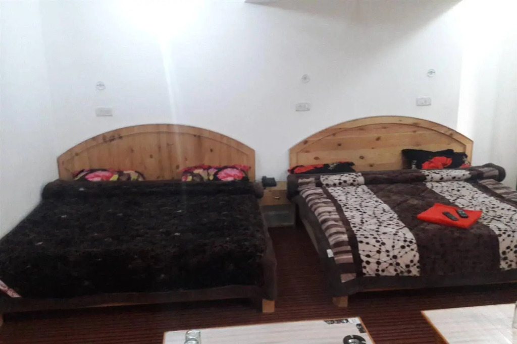 Hotel Poshimall