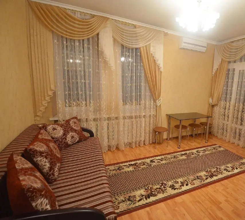 VIP apartments on Admiralskaya