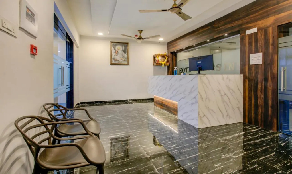 Itsy Hotels Kings Inn Vashi