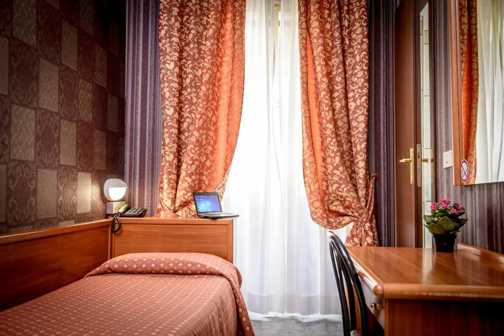 Hotel Emmaus