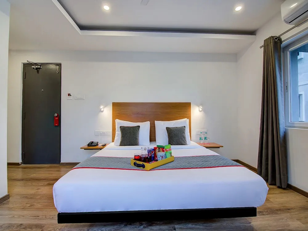 OYO Townhouse 034 -Halcyon Hitech City Road