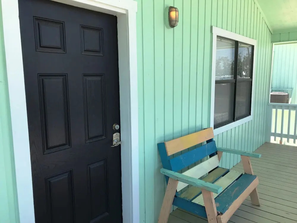 Loki Upper - One Bedroom Bungalow