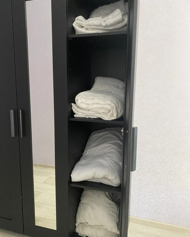Апартаменты Уют на улице им. Героя Сарабеева В.И. 5 корпус 4 (192)