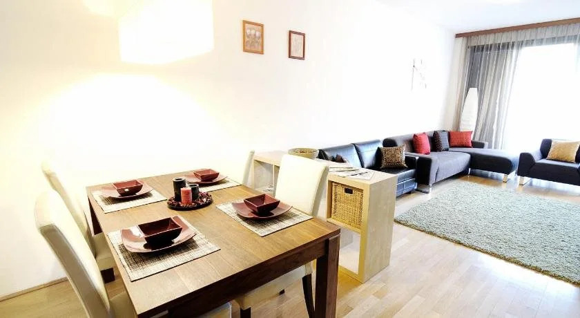 Leda Apartments