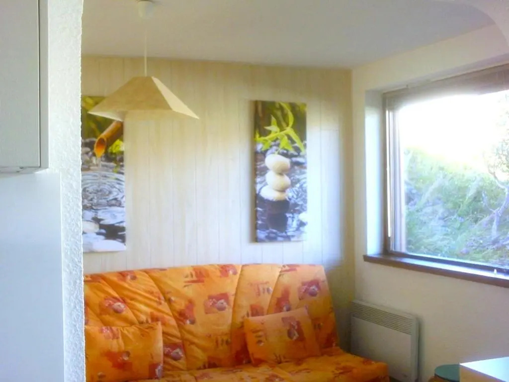 Apartment With 2 Bedrooms in Huez, With Wonderful Mountain View and Fu