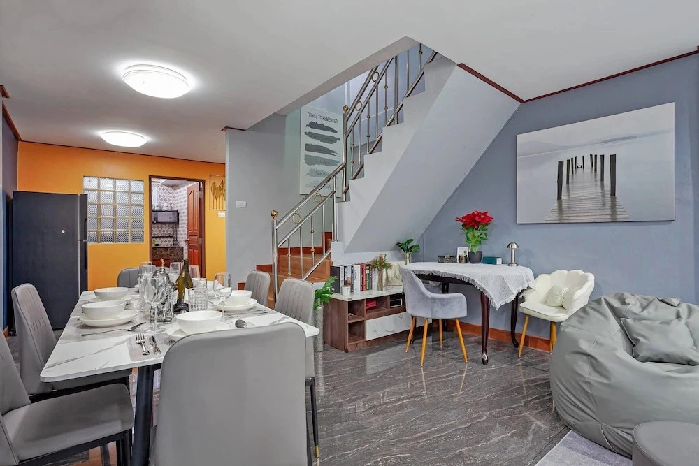 Large Spacious 3BR House at BTS ON NUT