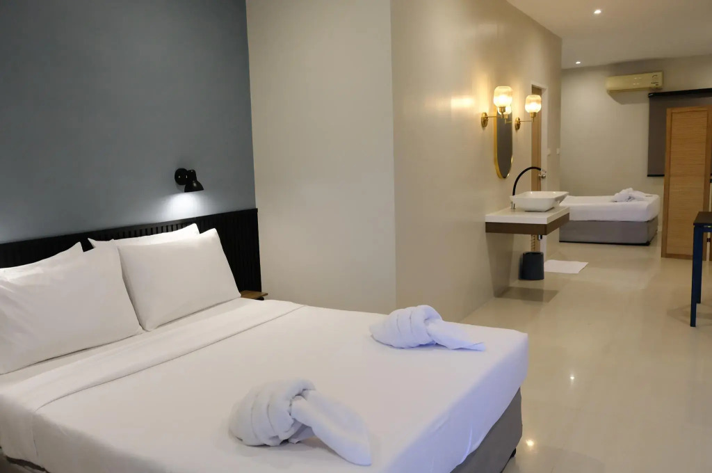 Majestic View Hotel