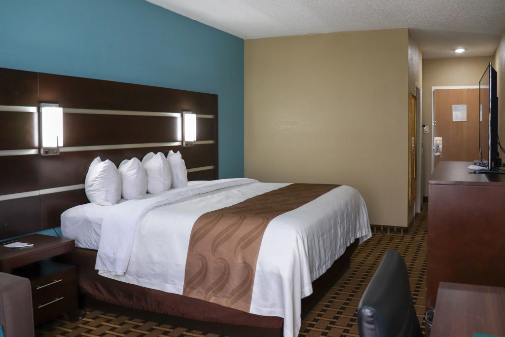 Comfort Inn & Suites Fort Worth West I-30 NAS JRB