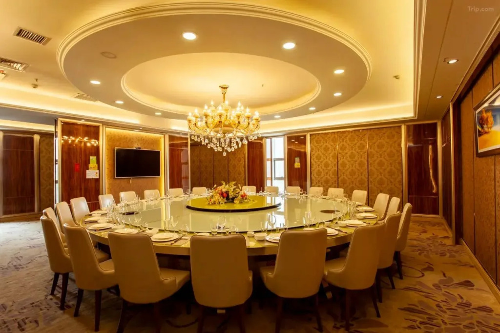 Wuzhou Hotel
