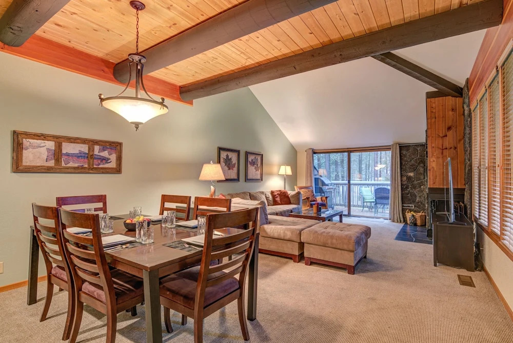 Wildflower Condo #44 by Village Properties at Sunriver