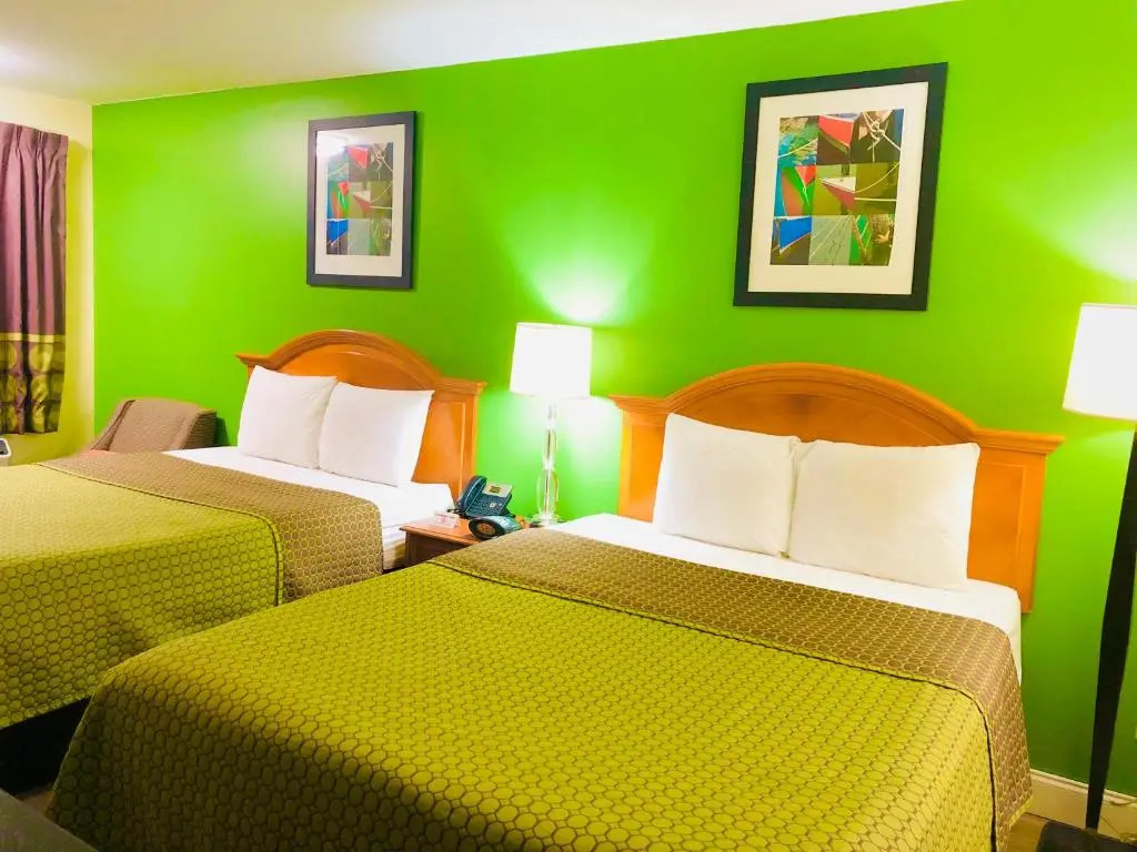 Classic Suites - Cleveland
