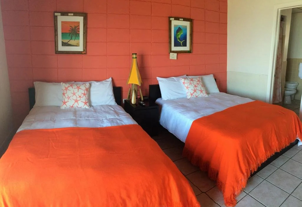 Edgewater Lodge