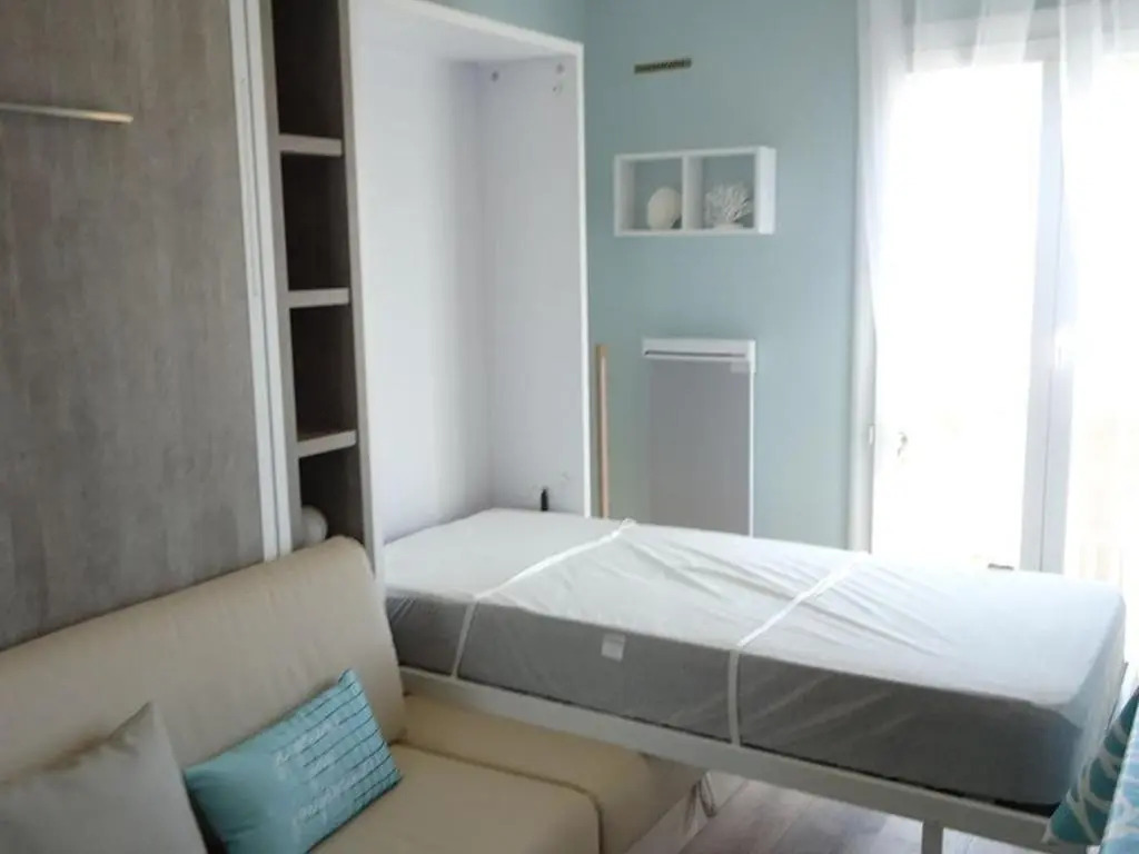 Appartement Balaruc-les-Bains, 1 pièce, 2 personnes - FR-1-553-79