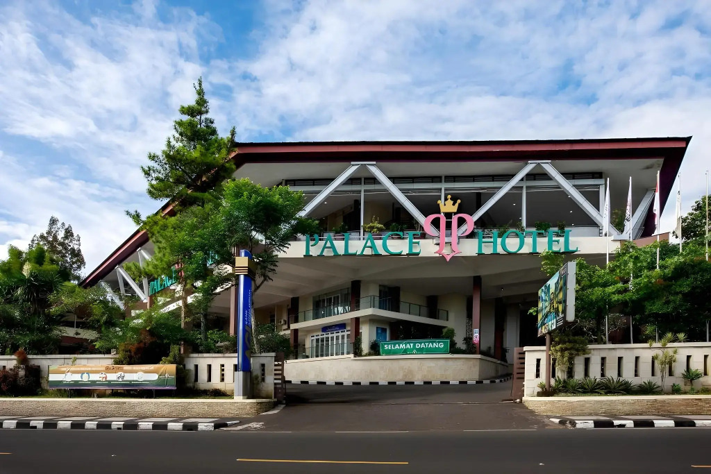 Palace Hotel