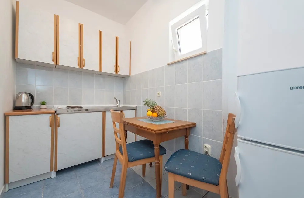 Apartments Zvonko