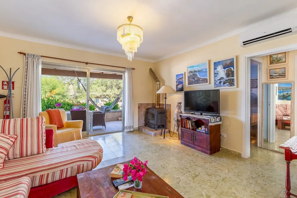 Sea side Cottage in Son Serra Marina 4 persons