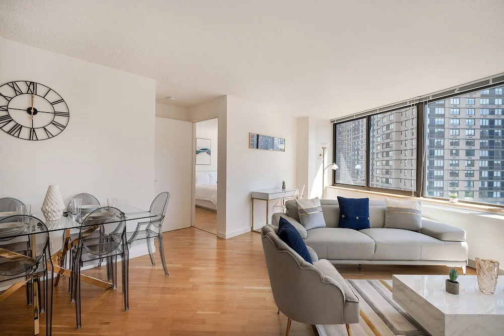 Stunning Apartment for 4 2 Bedrooms 2 Bath