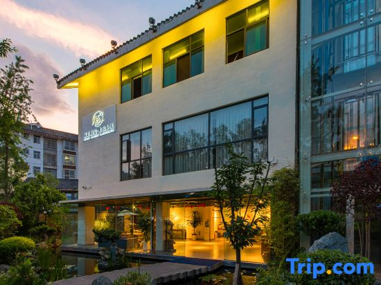 XiChang Qionghai Seventeen Degrees•HeYue Garden Resort