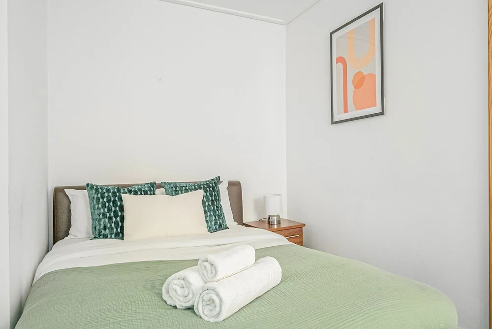2BR with Patio in the Heart of Holborn
