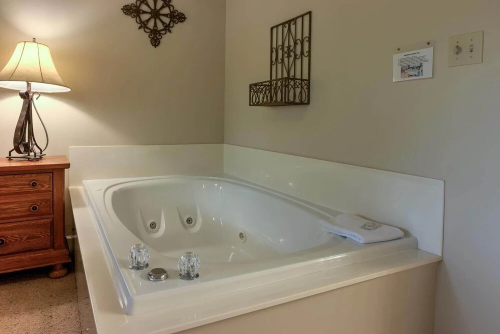 Cedar Lodge 405
