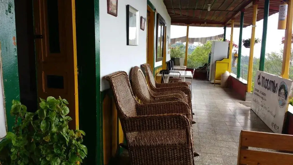 El Mocambo Hostel And Guest House