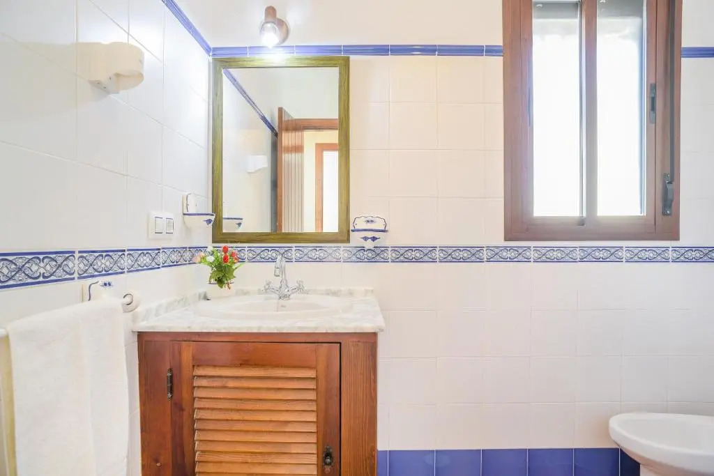 Casa Villanueva 1 -sólo Familias