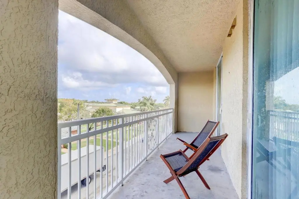 New Apartment in Casa Costa Luxury Condo Beach Pass Included