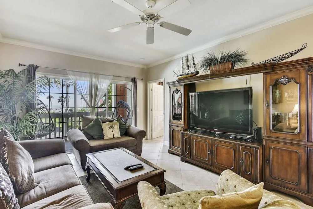 Sea n' Swim by Ryson Vacation Rentals
