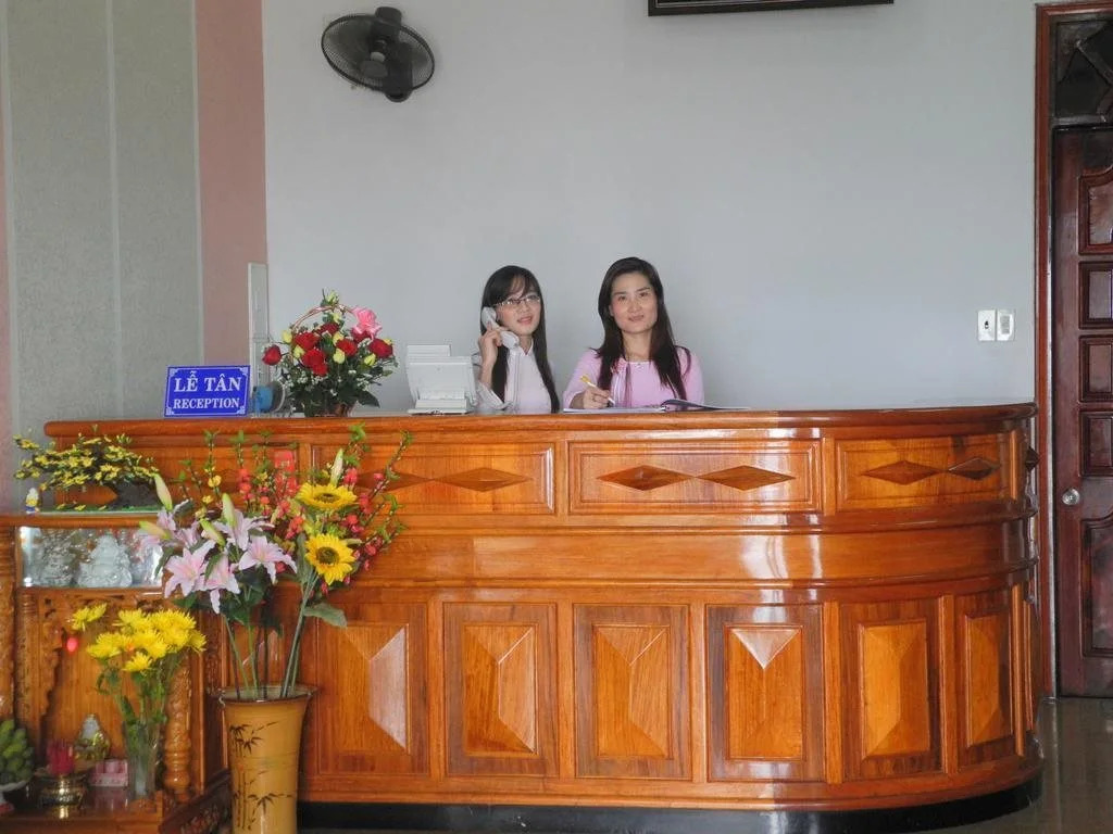 Nam Hong Hotel