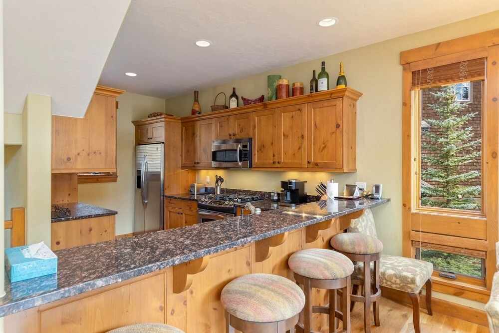 66 Thackwell Lane 4 Bedroom Townhouse by RedAwning
