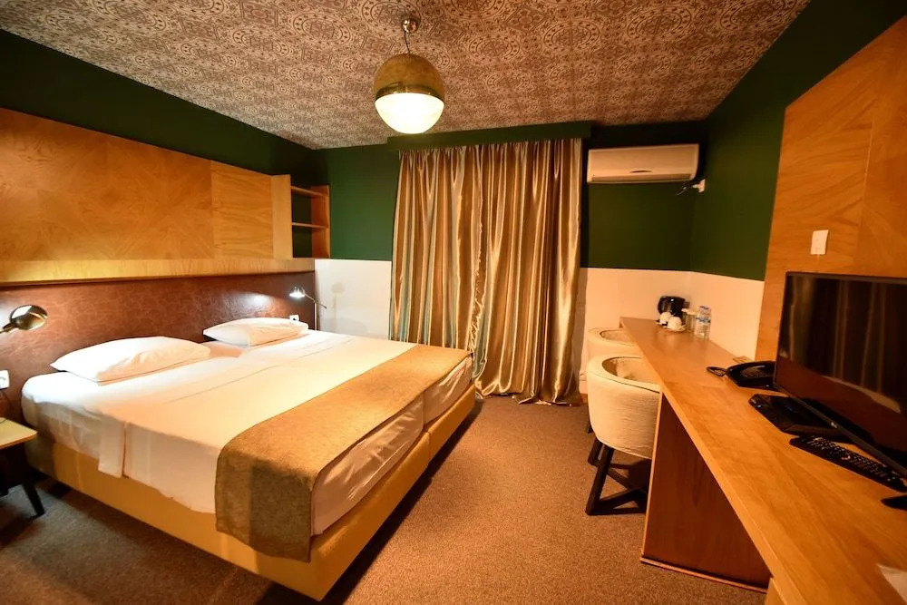 Kshotel