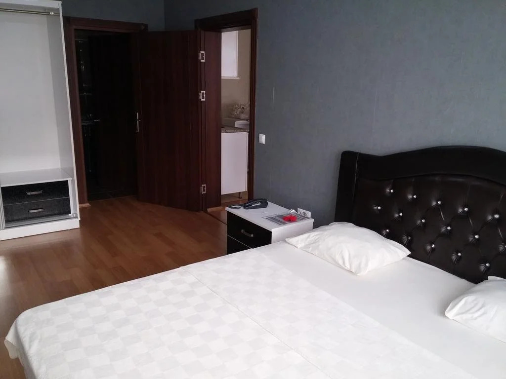 Deniz Otel