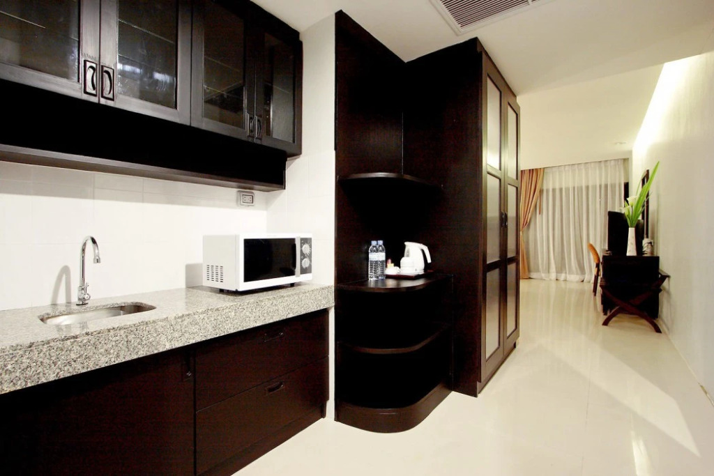 Palmyra Patong Resort Phuket - SHA Extra Plus