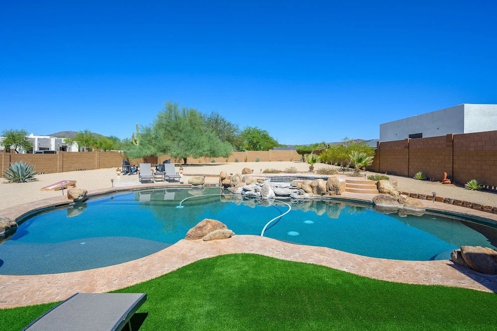 Casa Sonoran 3 Bedroom Home by RedAwning