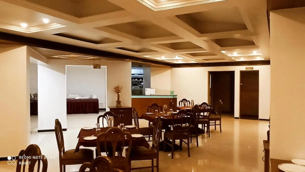 Hotel Maharaja Regency