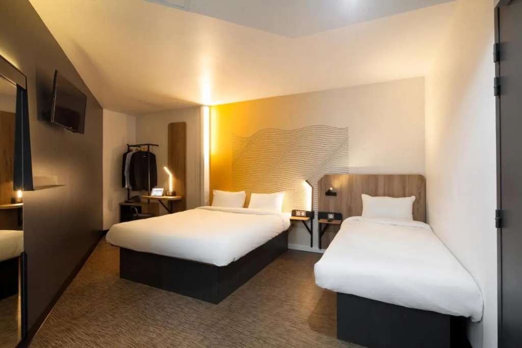 B&B HOTEL NANTERRE Rueil-Malmaison