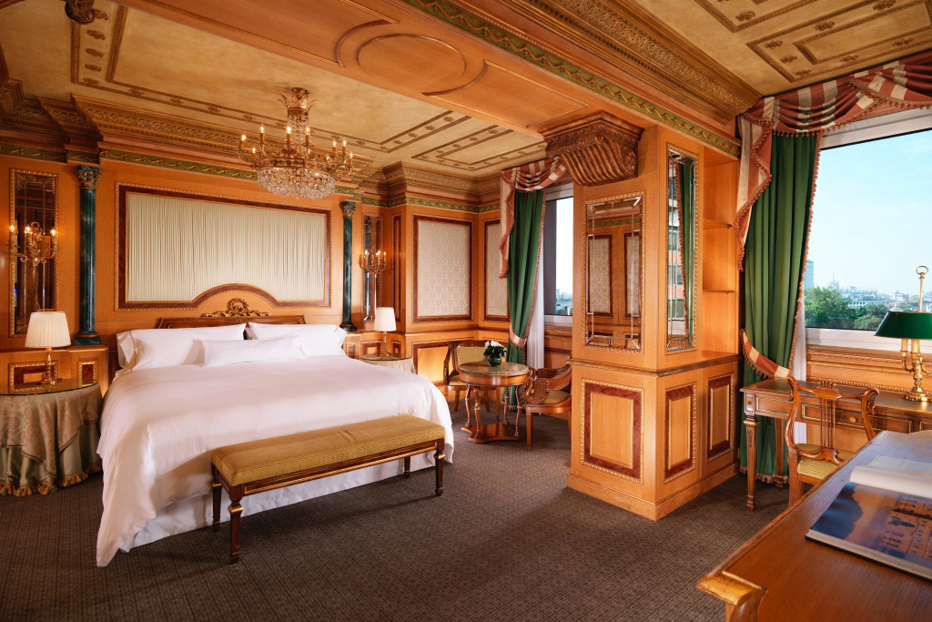Отель The Westin Palace, Milan